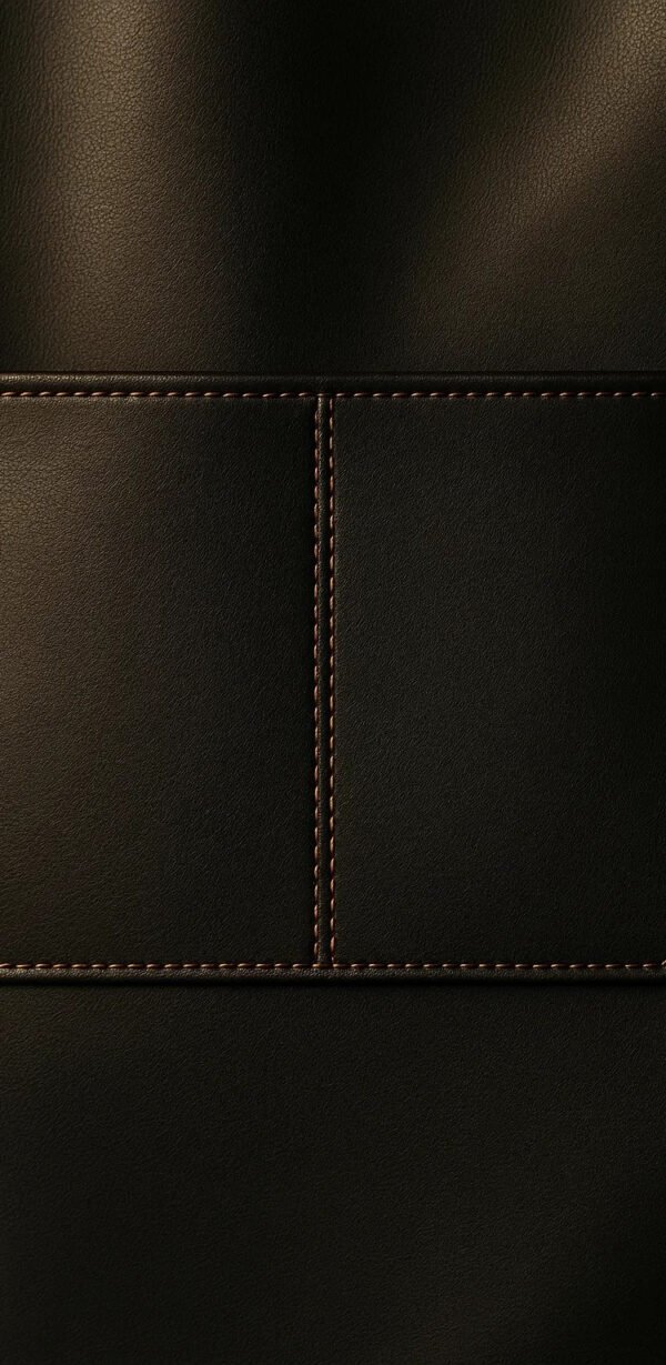 dual pockets of leather aprons finely stitched